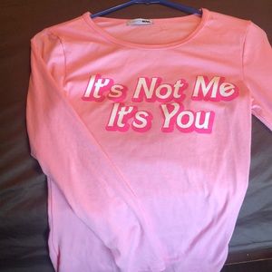 hey guys I’m selling fashion nova dres